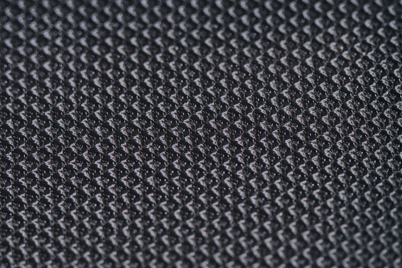 Alfombrilla a medida cortada por patrón digital para un modelo concreto